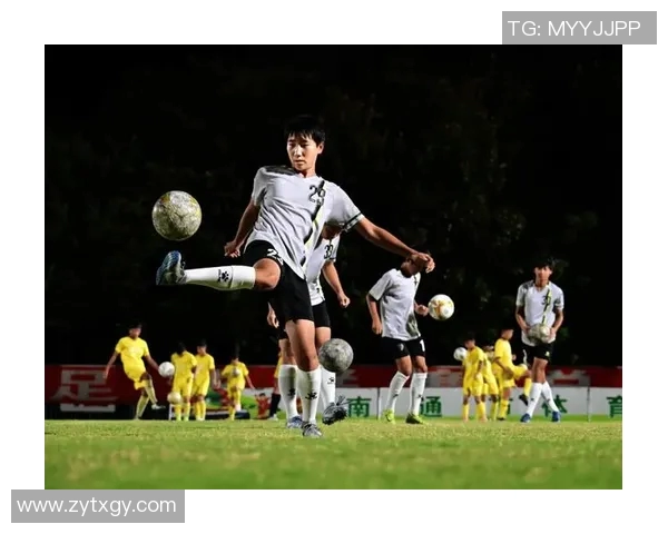 聚焦足球星6号展现绿茵场上的激情与拼搏精神 聚焦足球星6号展现绿茵场上的激情与拼搏精神
