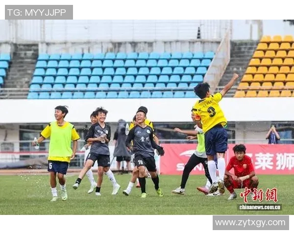 足球星火杯:点燃青少年足球梦想的盛会与未来发展新机遇 足球星火杯:点燃青少年足球梦想的盛会与未来发展新机遇